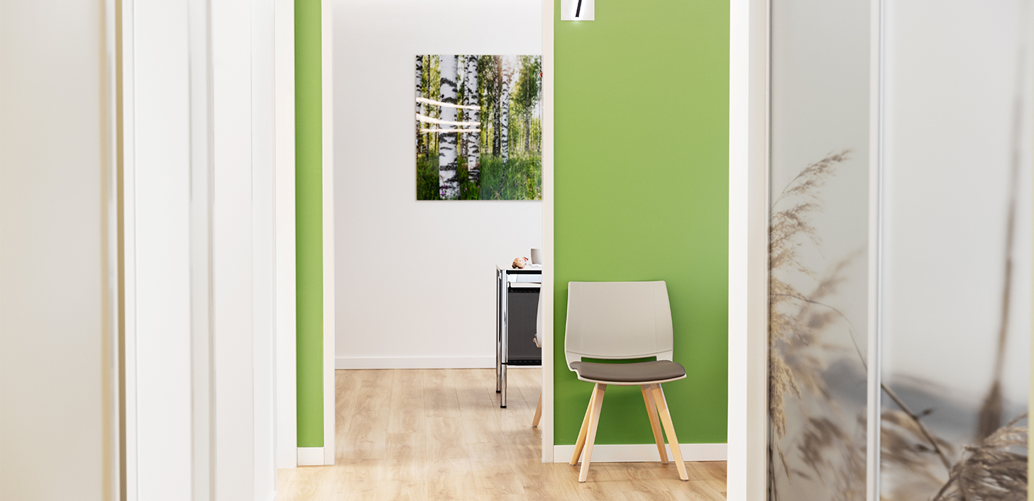 Dies ist der Flur mit Wartebereich im MVZ HErz Gifhorn.